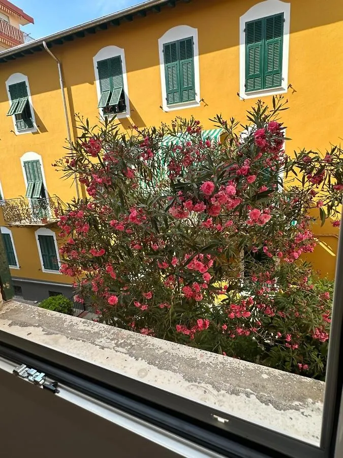 Apartmán Casa Angela Vista Mare Ventimiglia 0*,  Itálie