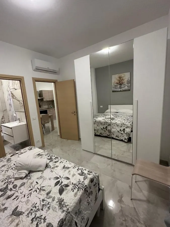 Casa Angela Vista Mare Apartment Ventimiglia 0*,